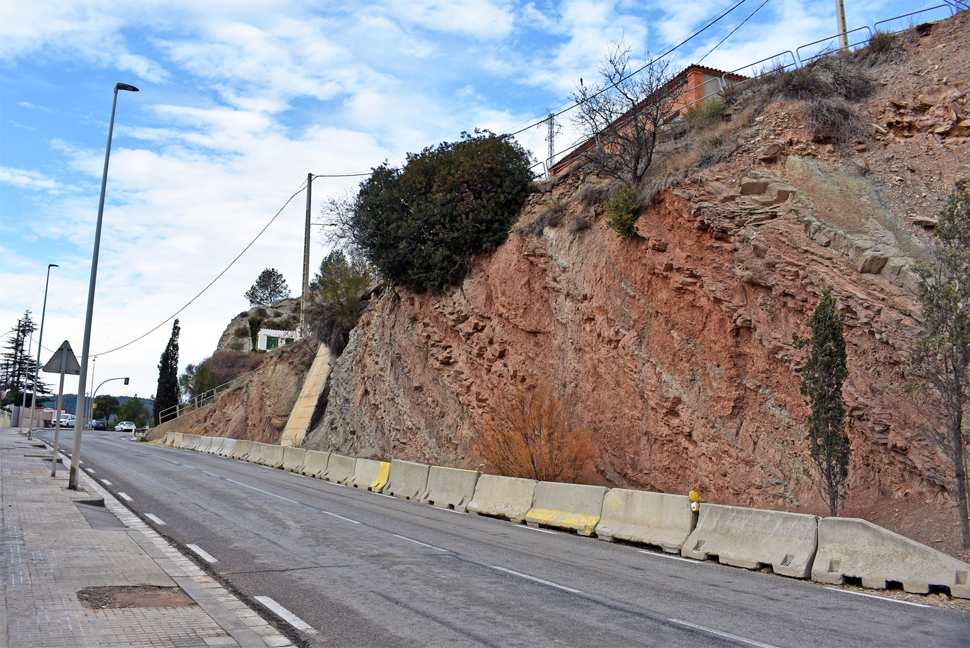 Les obres d'estabilització del talús del carrer Pirineu començaran a partir del dilluns 8 de gener, incloent-hi millores d'accessibilitat