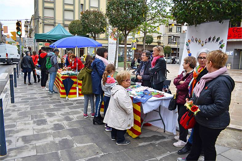 Parades de Sant Jordi a la plaça de la Serradora.