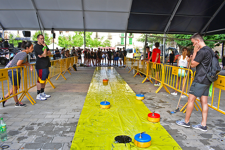 Competició dels Kampionats Esportius Nocturns (KEN), dins del programa de la Festa Major de Súria.