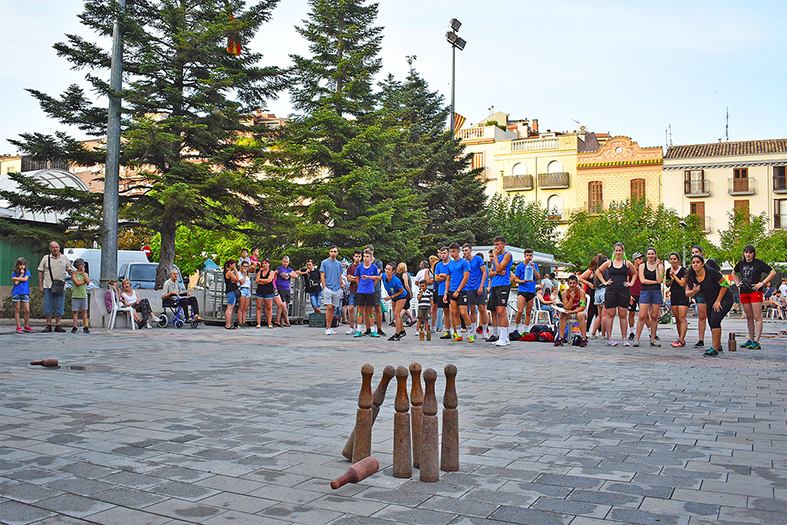 Competició dels Kampionats Esportius Nocturns (KEN), dins del programa de la Festa Major de Súria.
