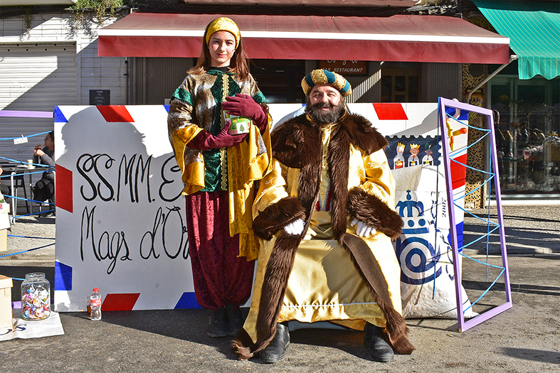 Visita del Patge Reial a la Fira de Nadal.