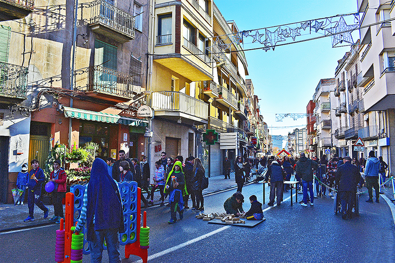 Activitats de la Fira de Nadal al centre urbà de la vila.