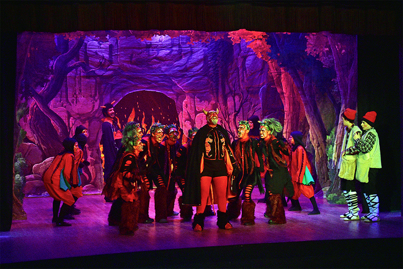 Escena d'Els Pastorets de Súria, al Teatre del Foment Cultural.