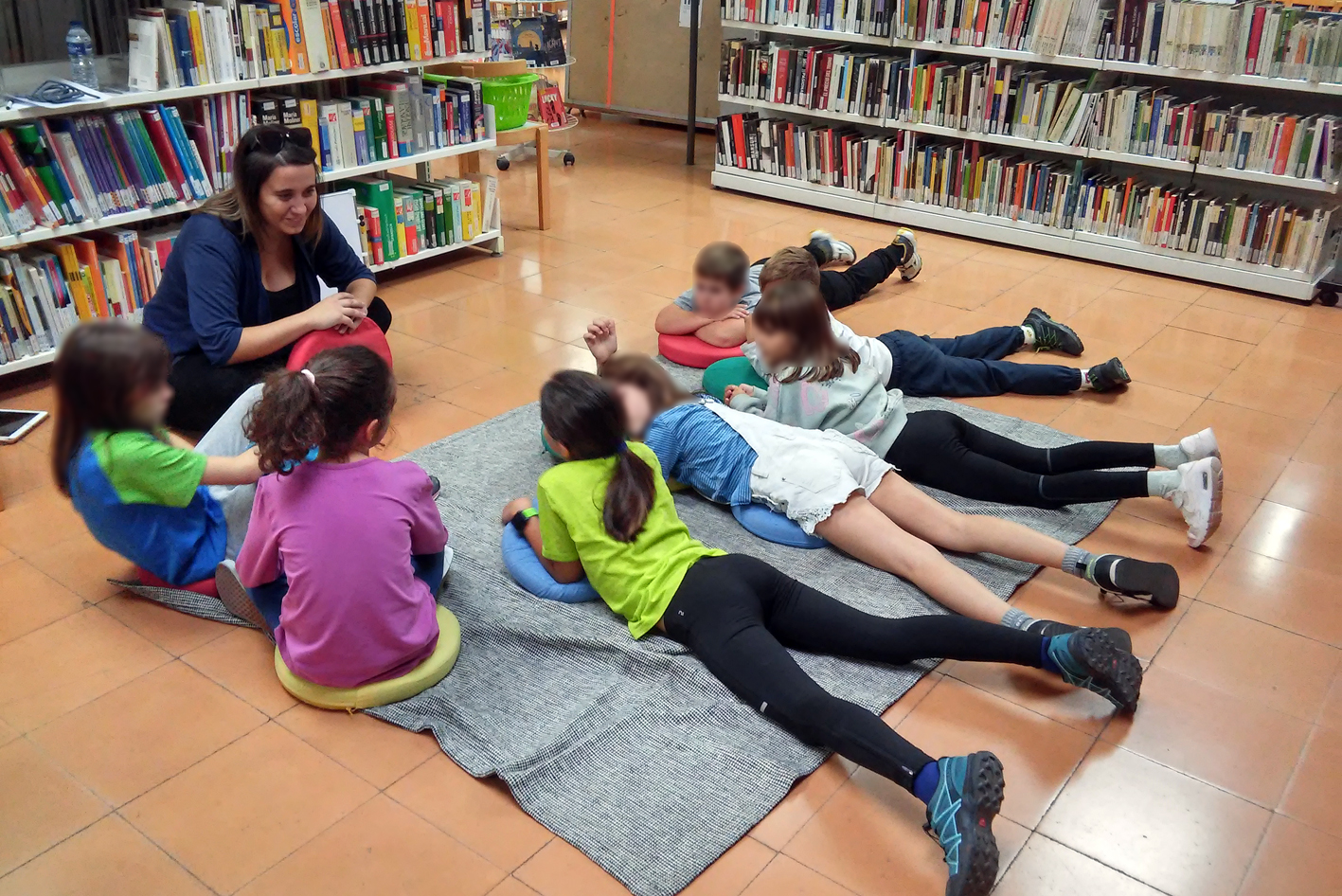 Dijous 26 d'octubre de 2023 - Primera trobada del Club Lecto-Xics a la Biblioteca PÃºblica (foto: Biblioteca PÃºblica).