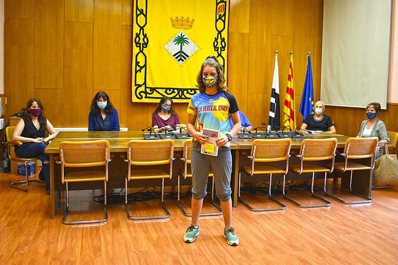 Guanyadora de l'accèssit de la categoria de 1r-2n d'ESO de narrativa del concurs infantil 'Sant Jordi a casa', convocat per l'Ajuntament de Súria i la Biblioteca Pública.