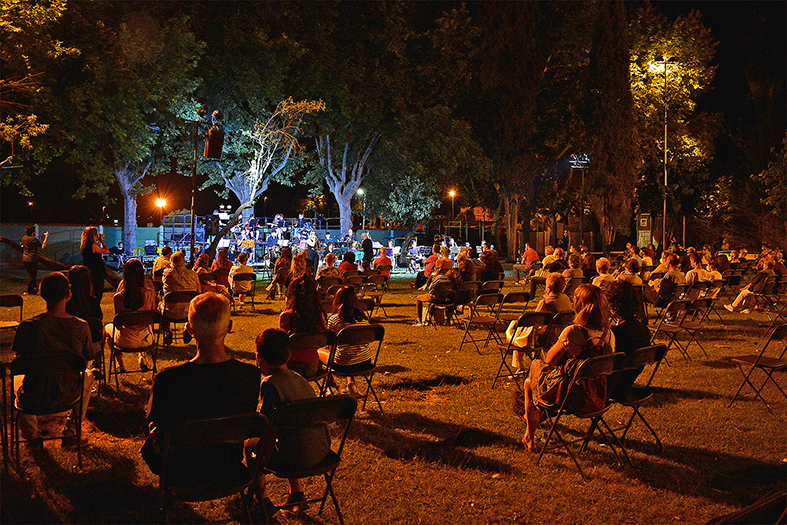 Concert de la Jazz Band de les Escoles Municipals de Música de Súria i de Navàs, amb els músics Guillermo Calliero i Federico Mazanti, al Parc Municipal Macary i Viader, dins del programa de la Festa Major de Súria.
