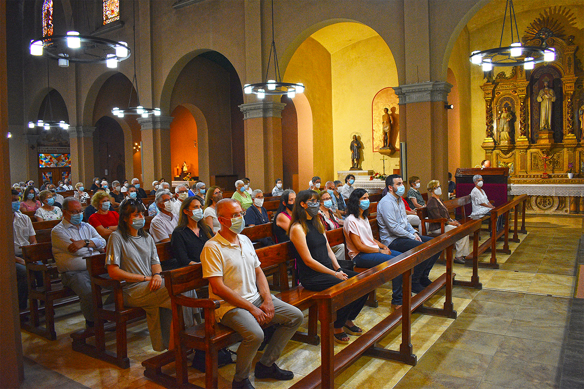 Missa solemne de Festa Major a l'Església Parroquial de Sant Cristòfol.