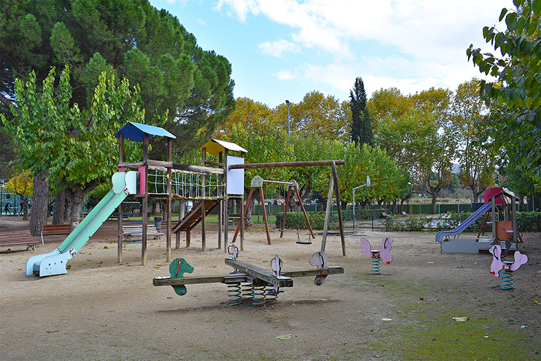Imatge actual del parc infantil del Parc Municipal Macary i Viader.