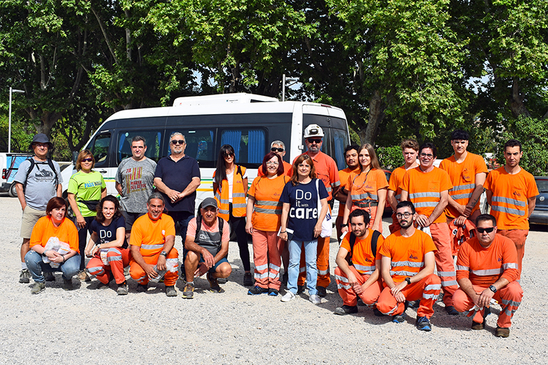 Una quarantena de persones voluntàries participa en la jornada de neteja de la Setmana Europea de la Prevenció de Residus a Súria