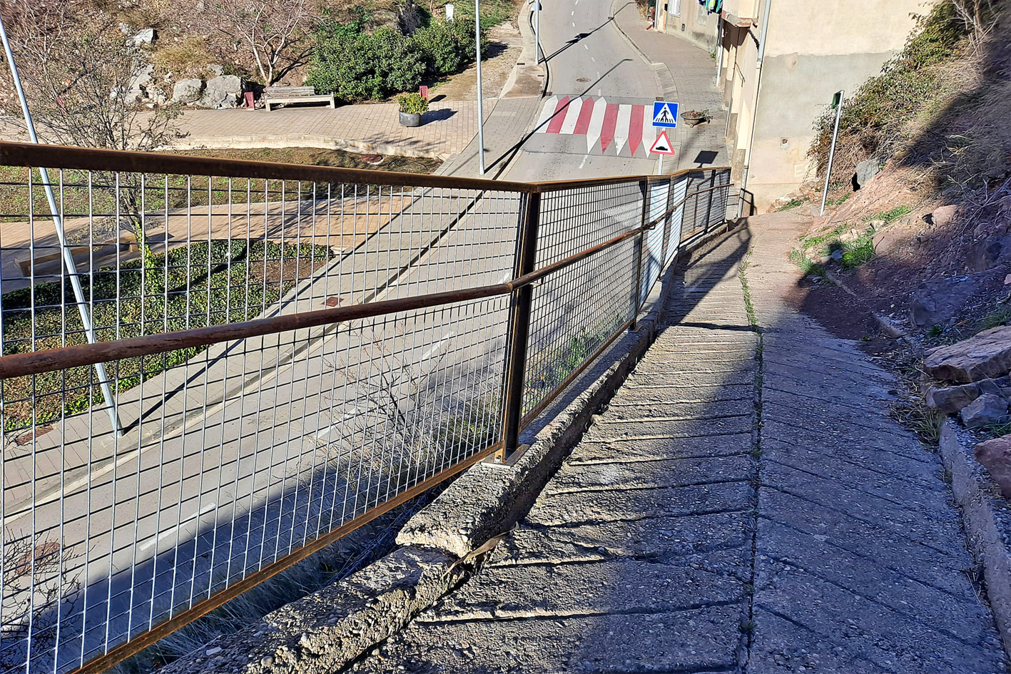 Nova barana del carrer Pedraforca, al barri de Bellavista.