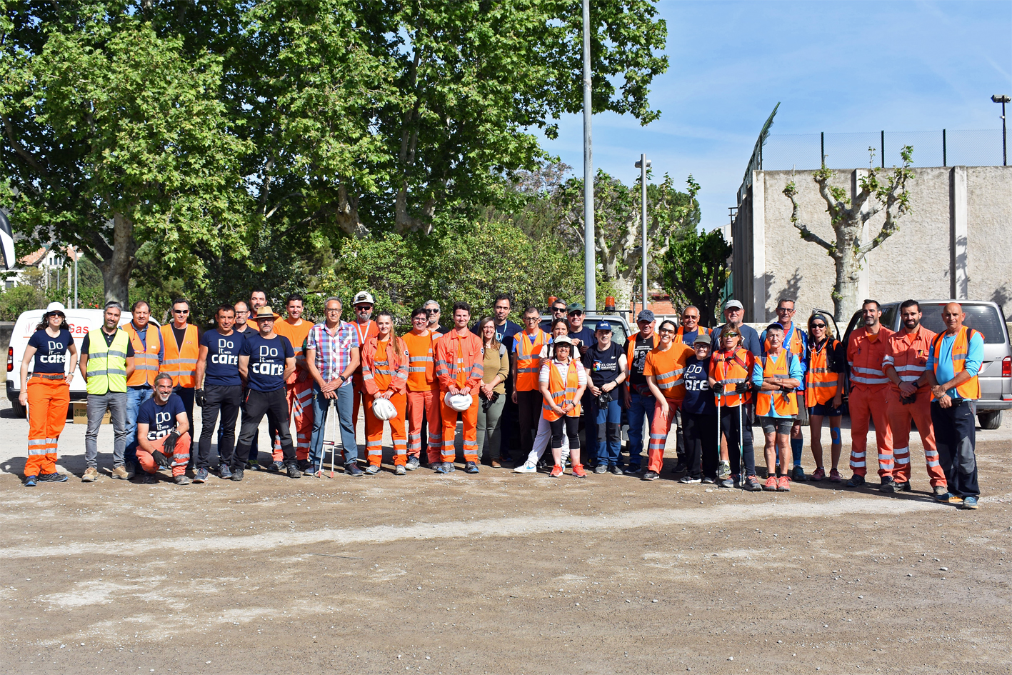Una cinquantena de persones voluntàries participa en la jornada de neteja de l'entorn de l'European Clean Up Day