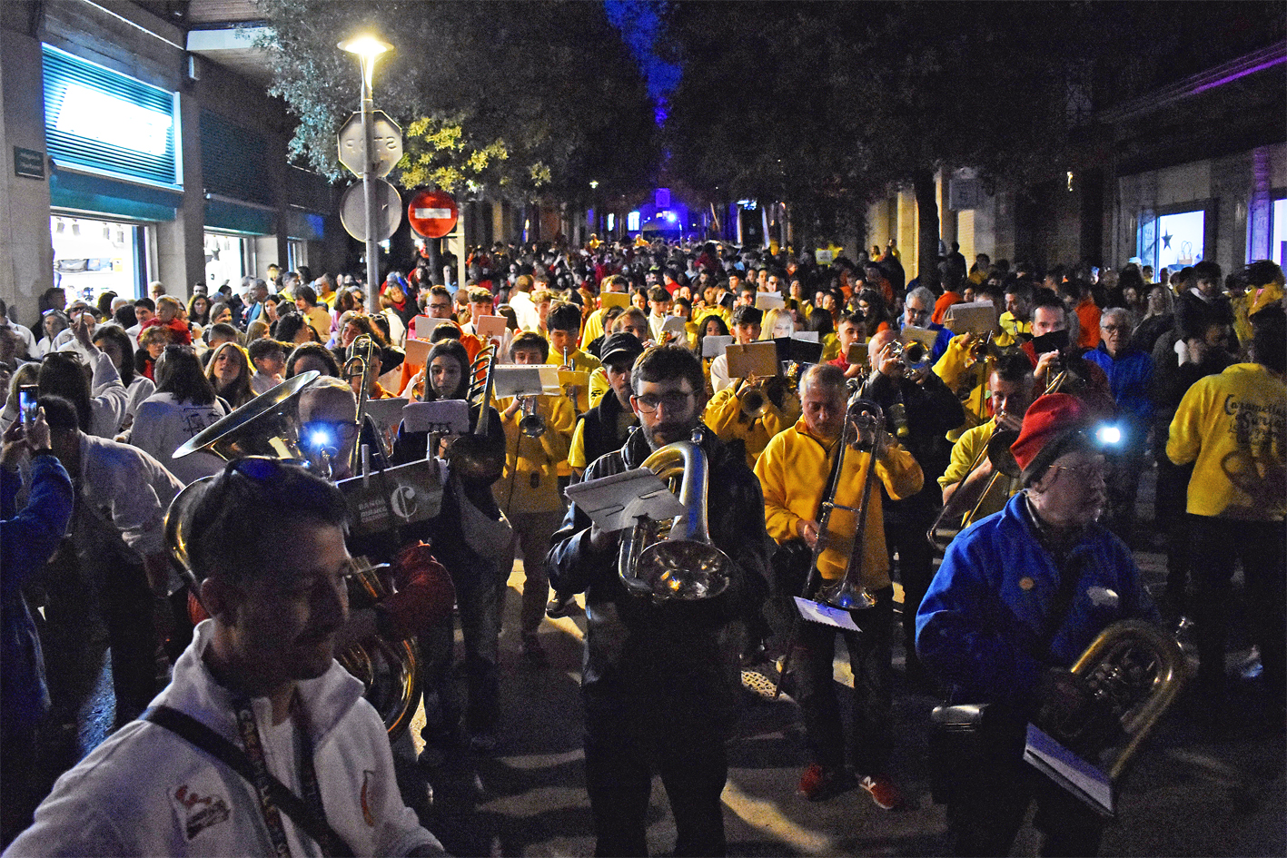 Súria comença a viure amb intensitat les Caramelles d'enguany amb festa, música i color al centre de la vila