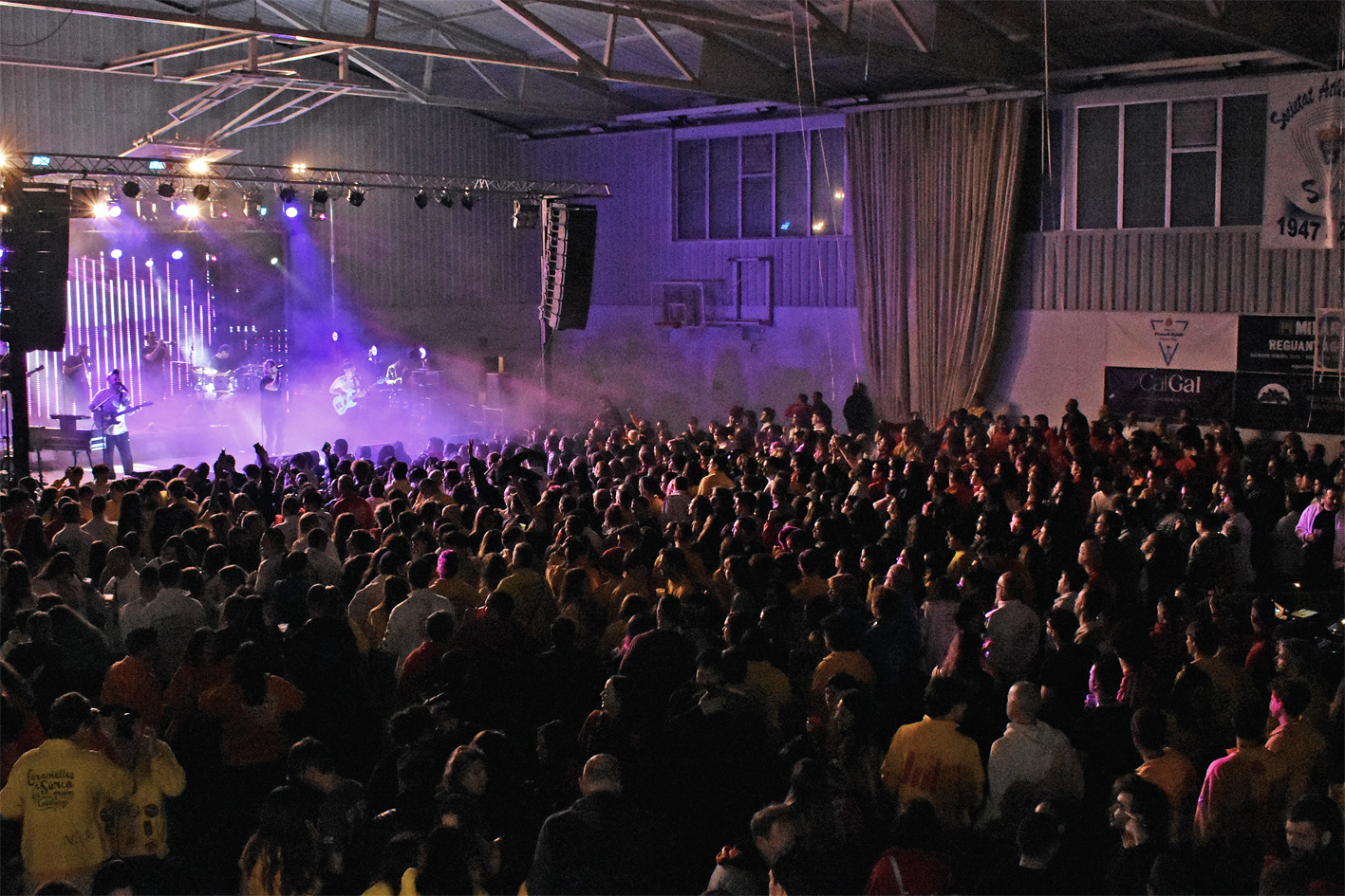 ActuaciÃ³ de Catarres en el darrer concert de les Caramelles de SÃºria 2024.