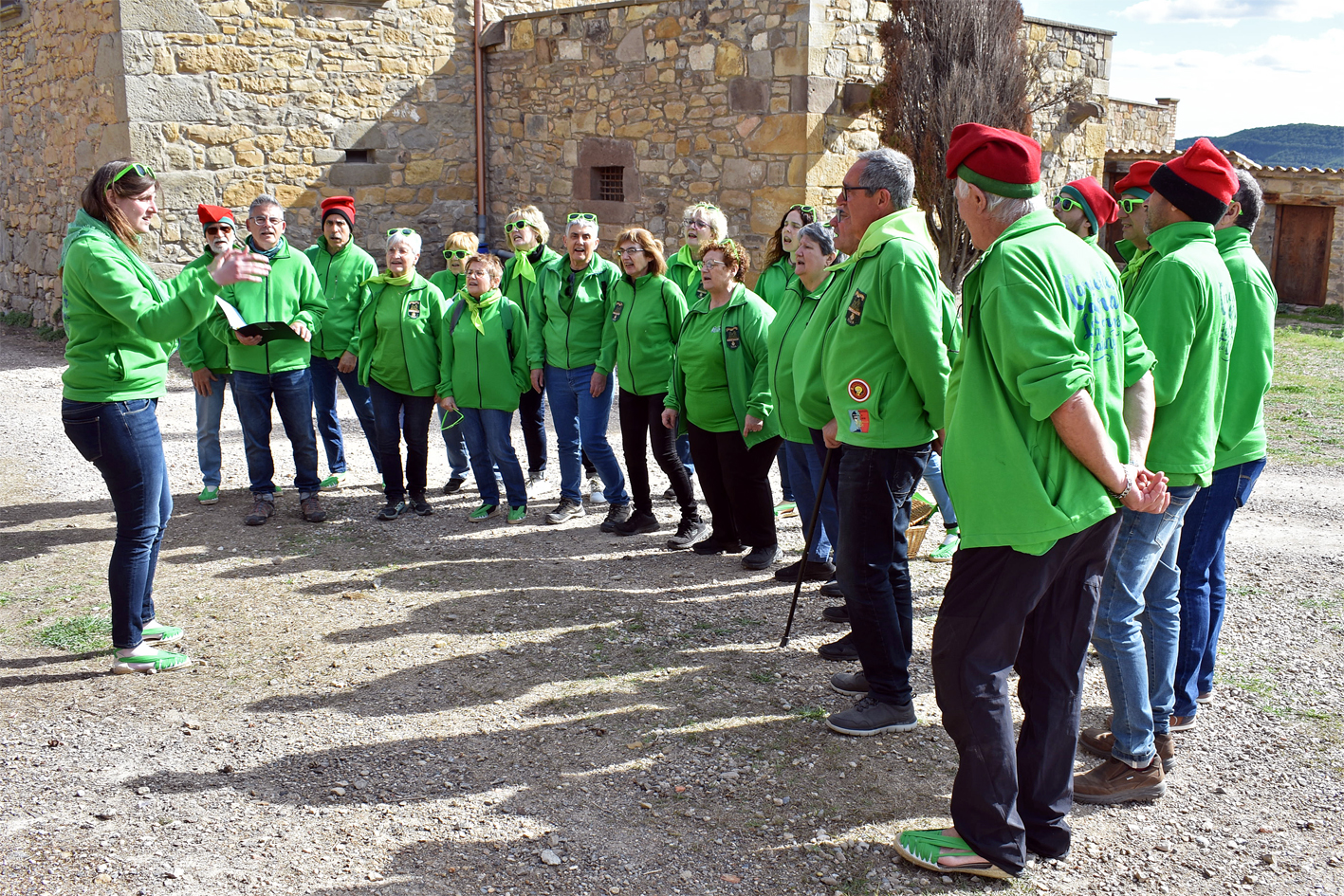 ActuaciÃ³ de la colla de La Llanterna a Cererols, dins de les Caramelles a PagÃ¨s de les Caramelles de SÃºria 2024.