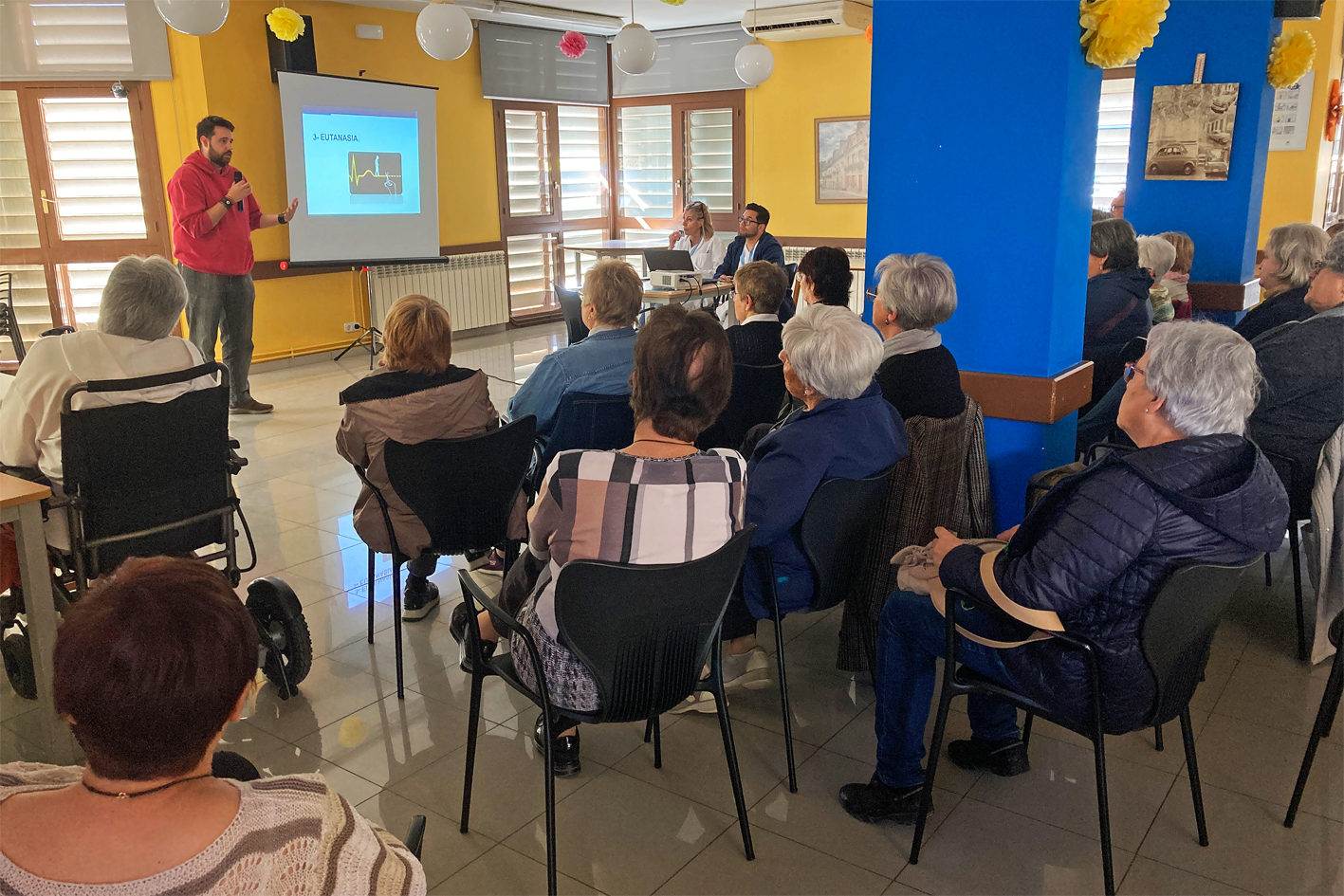 Dijous 11 d'abril de 2024 - Xerrada 'Mort assistida', dins de la 3a Escola de Salut de SÃºria.