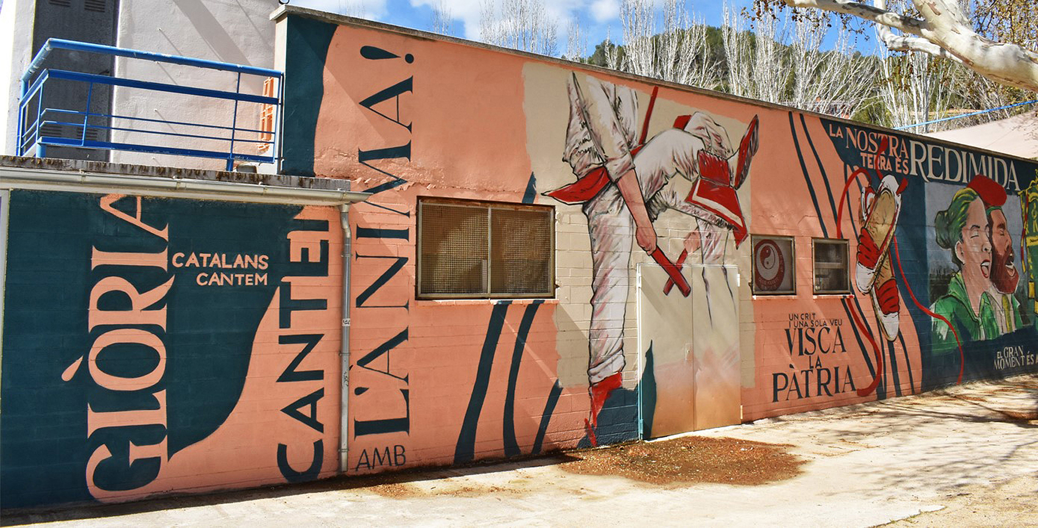 Mural de les colles caramellaires de l'Agrupació Sardanista.