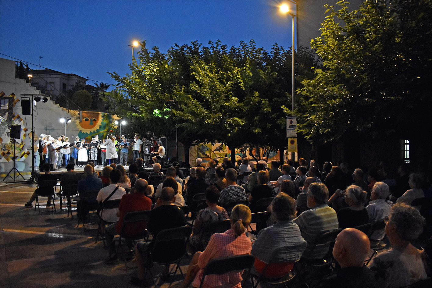 Concert de la Societat Coral La Llanterna a la plaÃ§a Salvador Perarnau, dins de la Festa Major de SÃºria 2024.