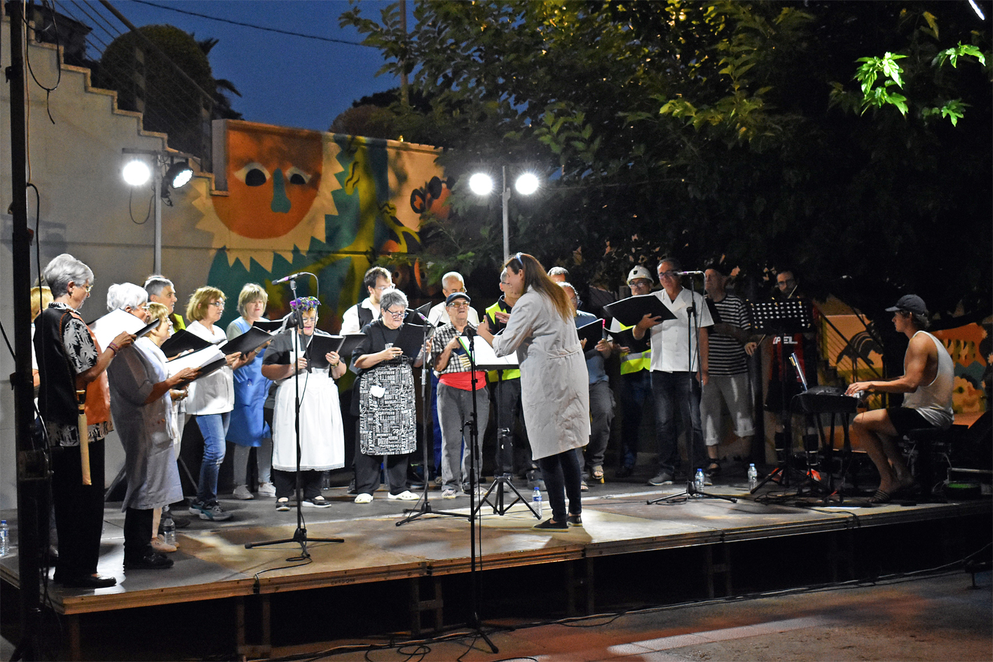 Concert de la Societat Coral La Llanterna a la plaÃ§a Salvador Perarnau, dins de la Festa Major de SÃºria 2024.