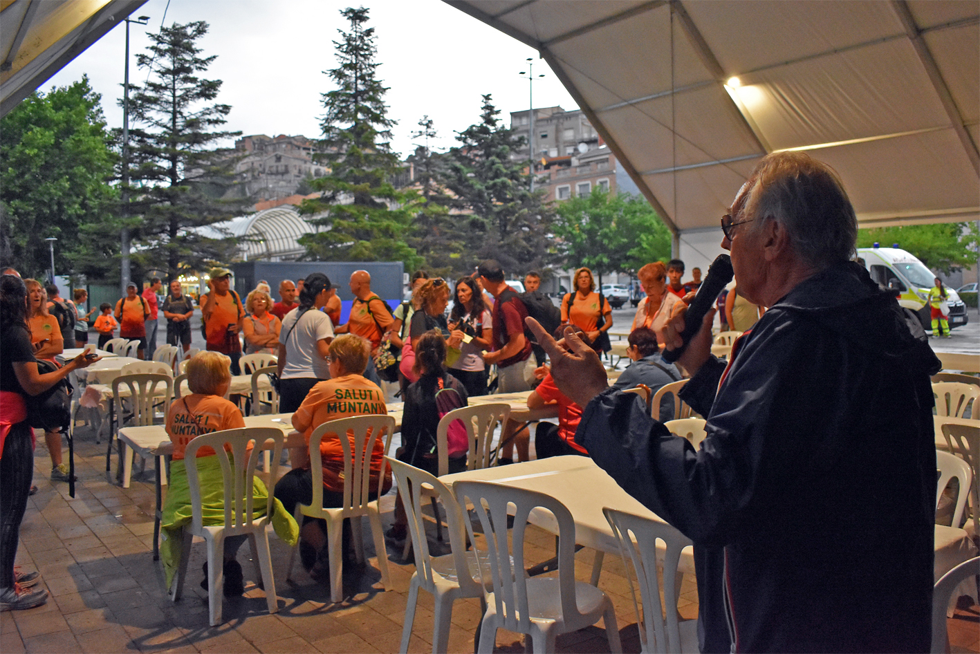 Preparatius de la Caminada Nocturna del Centre Excursionista, dins de la Festa Major de SÃºria 2024.