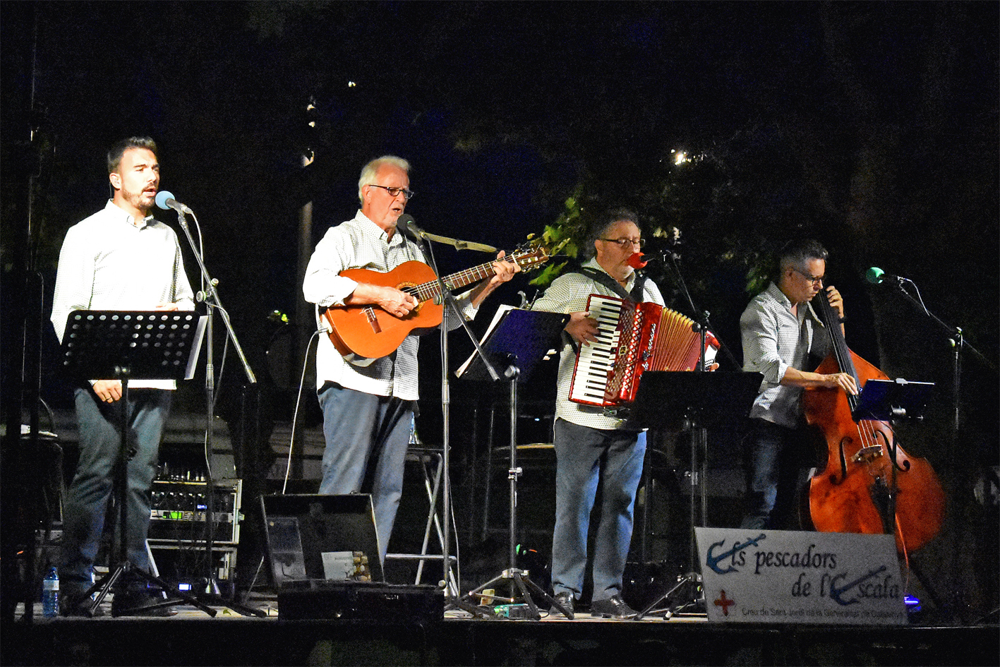 Concert dâ€™havaneres amb Els Pescadors de Lâ€™Escala al Parc Municipal Macary i Viader, dins de la Festa Major de SÃºria 2024.