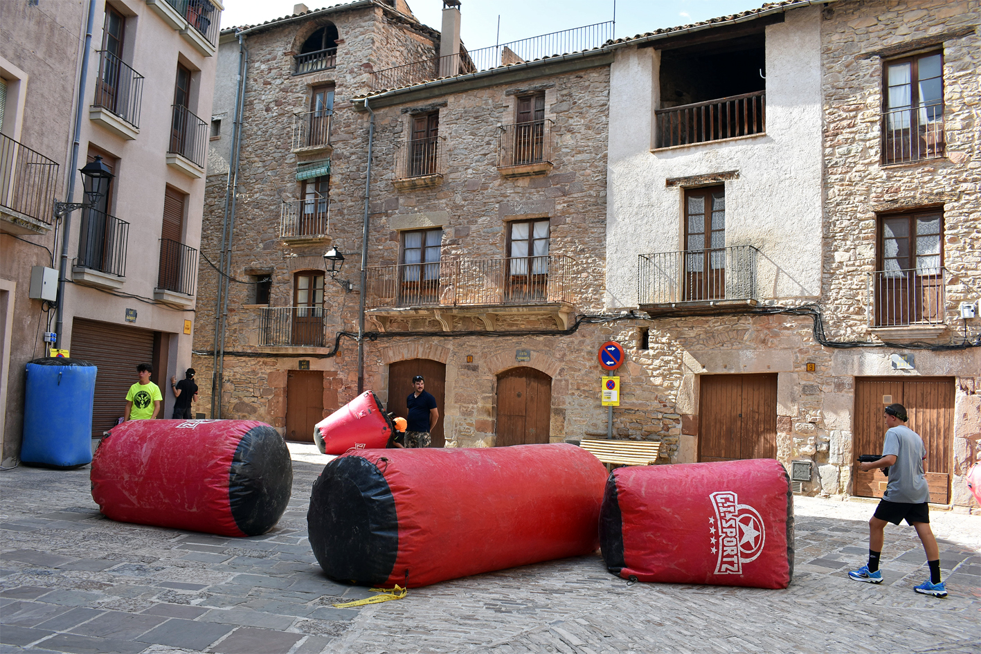 LÃ ser Combat al Poble Vell, dins de la Festa Major de SÃºria 2024.