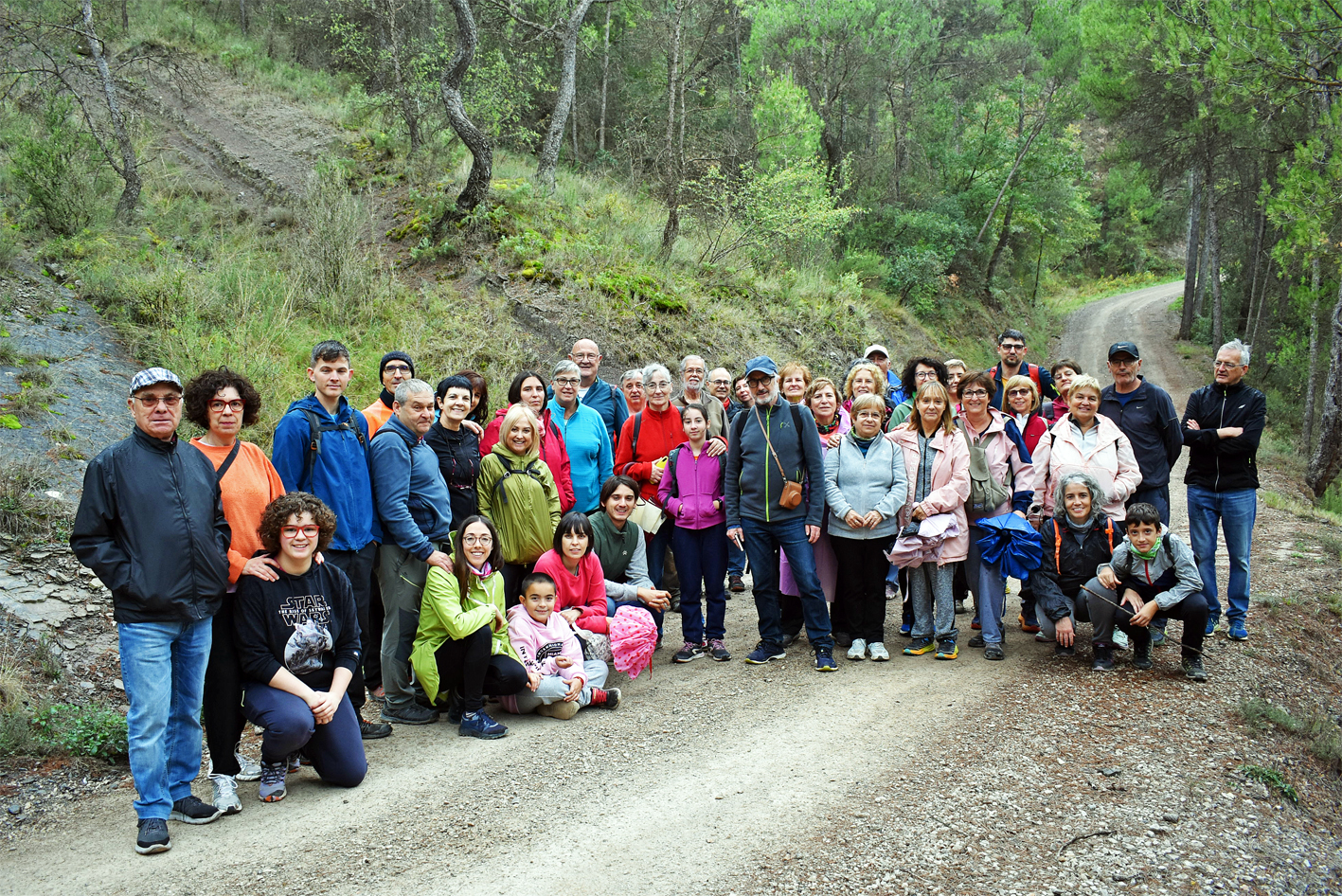 Foto de grup de les persones participants en l'itinerari geològic de les Jornades Europees del Patrimoni.