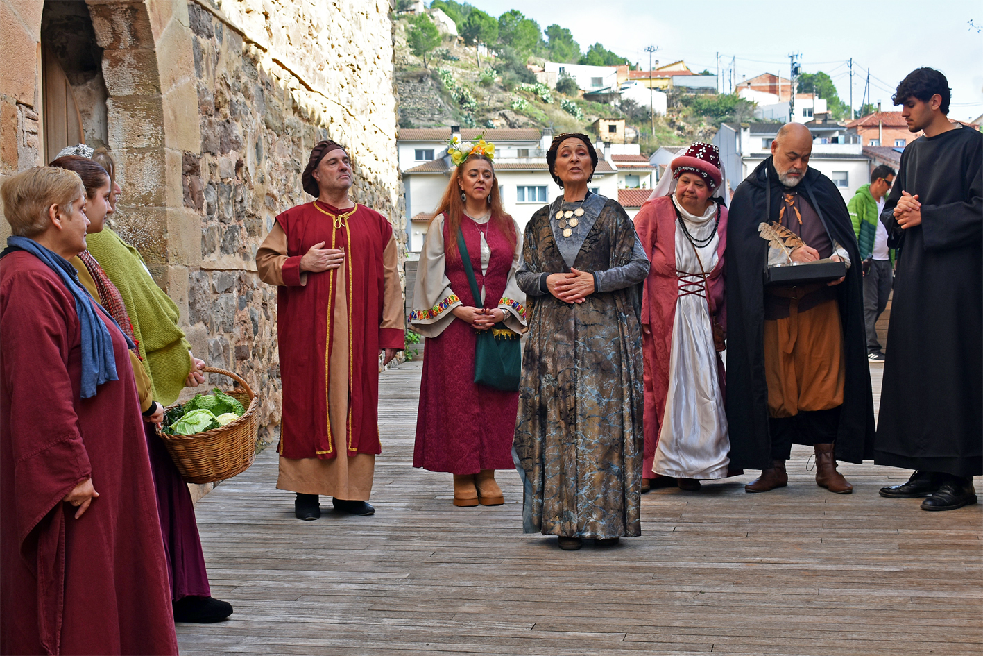 Personatges de la 21a Fira Medieval d'Oficis de SÃºria, al Clos del Castell.