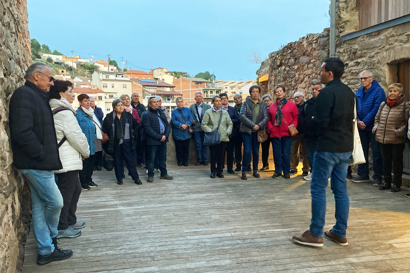 La Setmana de la Gent Gran acaba amb un sopar al Casinet i una visita guiada al Castell i el Museu de la Mineria