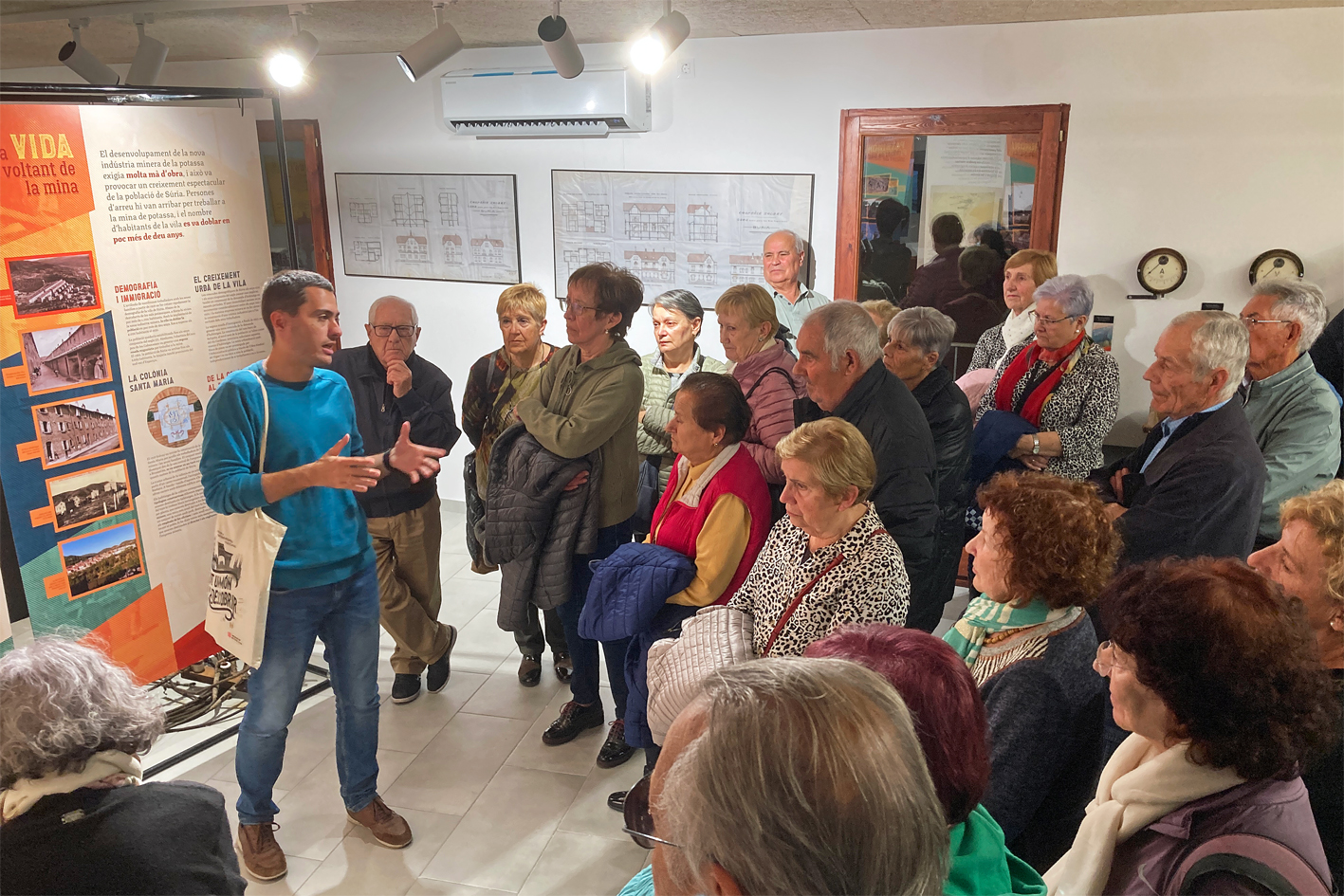 Novembre de 2024 - Visita guiada al centre d'interpretaciÃ³ del Museu de la Mineria, dins de la Setmana de la Gent Gran.