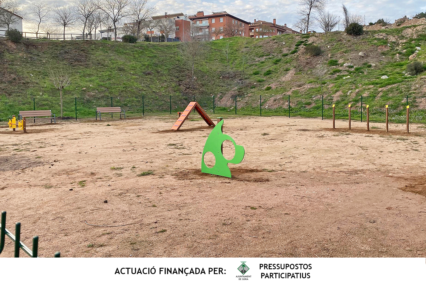 La nova zona d'esbarjo per a mascotes al barri de Santa Maria, finançada pels pressupostos participatius de l'Ajuntament.