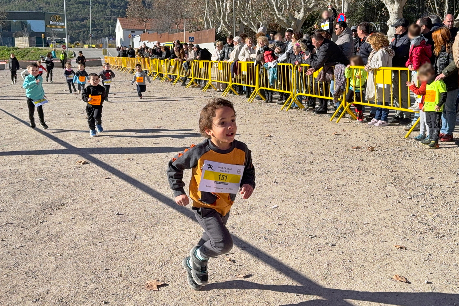 Cursa del Cros Escolar de Súria, celebrat al circuit del Rieral del Tordell.