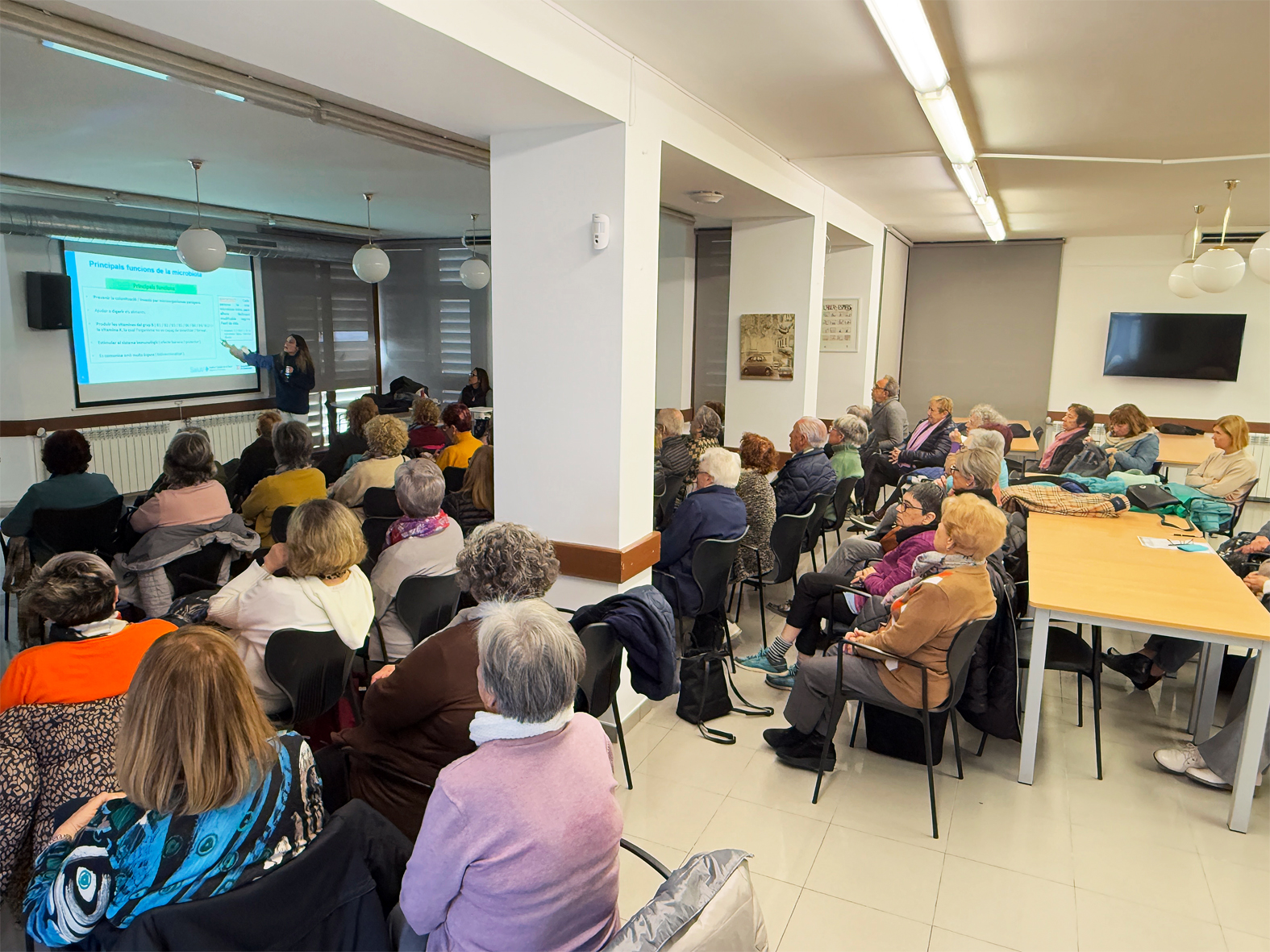 Dijous 23 de gener de 2025 - Xerrada 'Microbiota intestinal', dins de la 4a Escola de Salut de SÃºria.