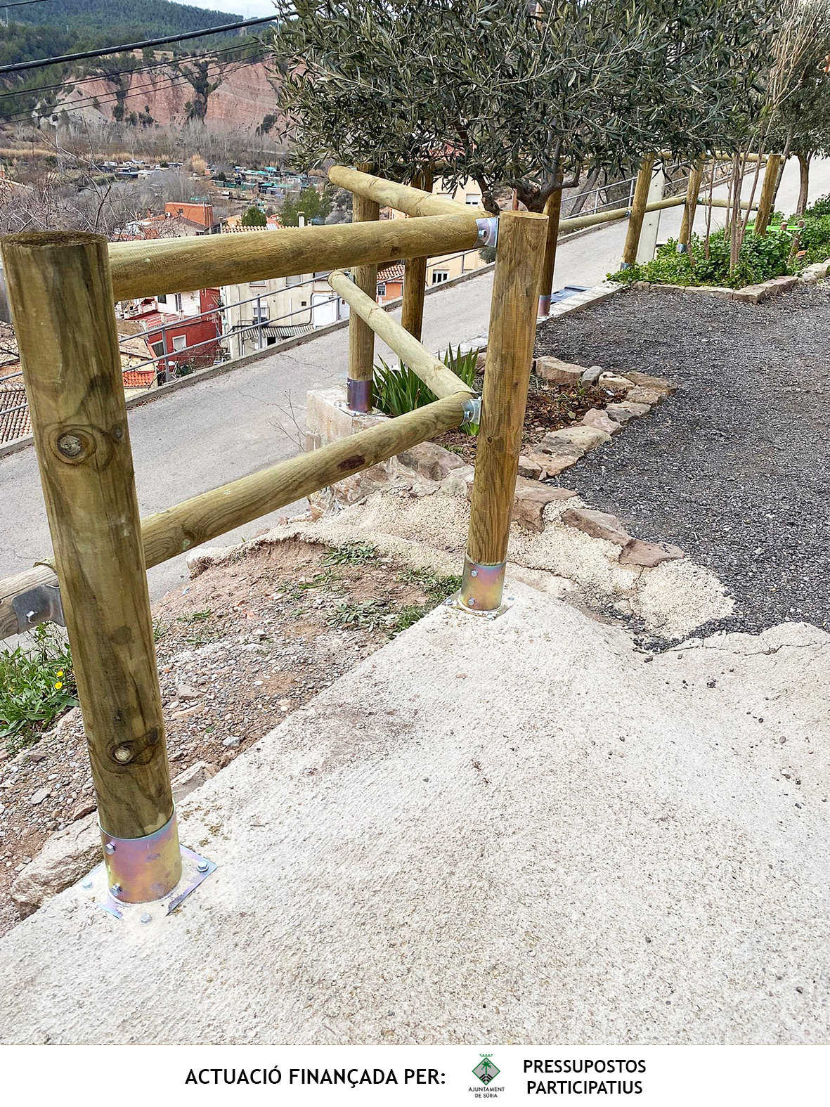 Nova barana al carrer del Castell, al barri del Poble Vell, finançada pels pressupostos participatius de l'Ajuntament.