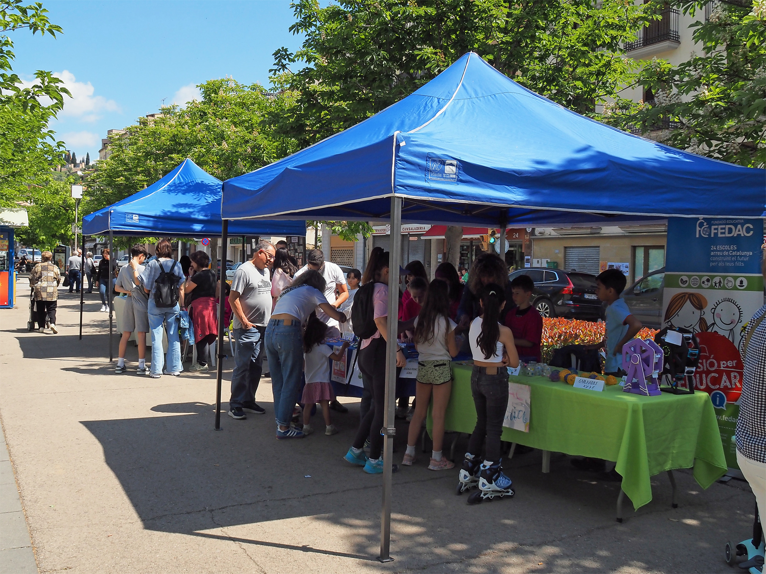 Les escoles Francesc Macià i Fedac participen en el 7è Mercat de Cooperatives Escolars de Súria