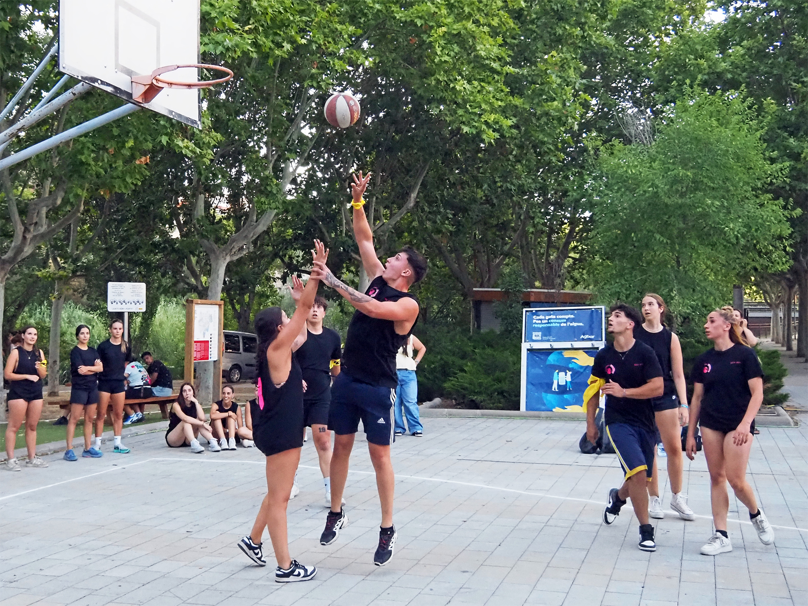 CompeticiÃ³ dels Kampionats Esportius Nocturns (KEN), dins del programa de la Festa Major de SÃºria 2025.