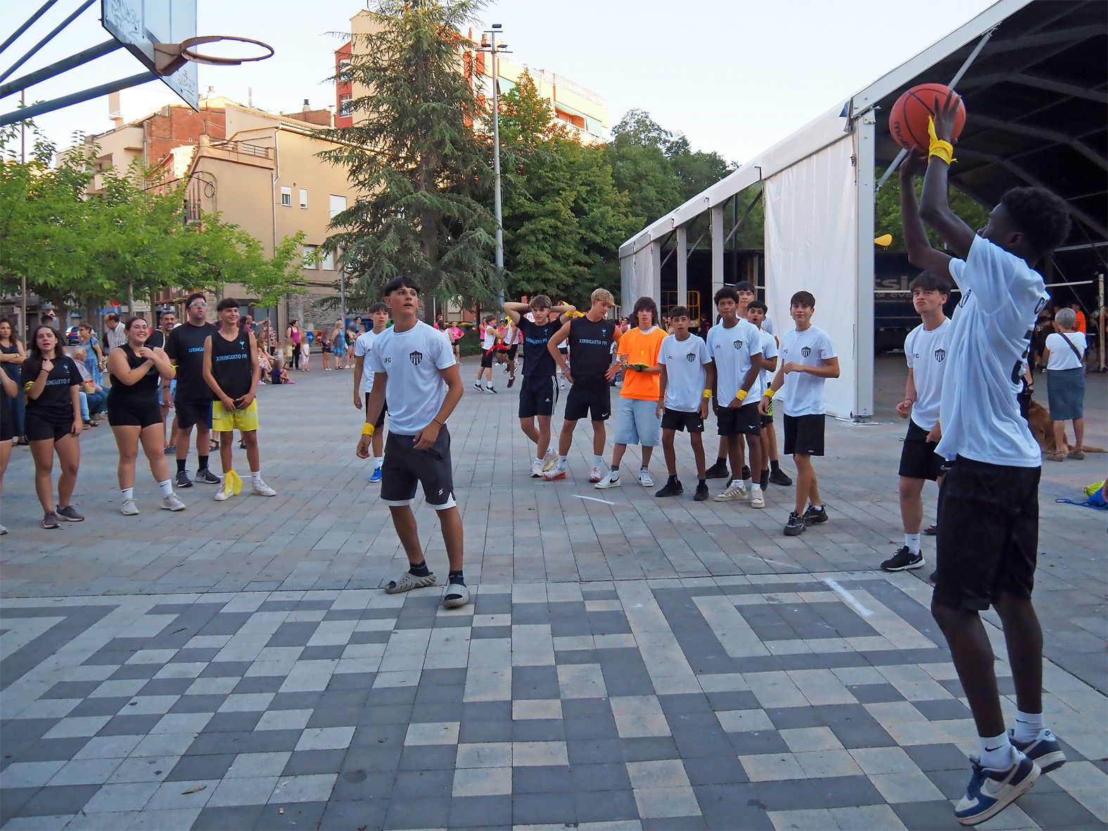CompeticiÃ³ dels Kampionats Esportius Nocturns (KEN), dins del programa de la Festa Major de SÃºria 2025.