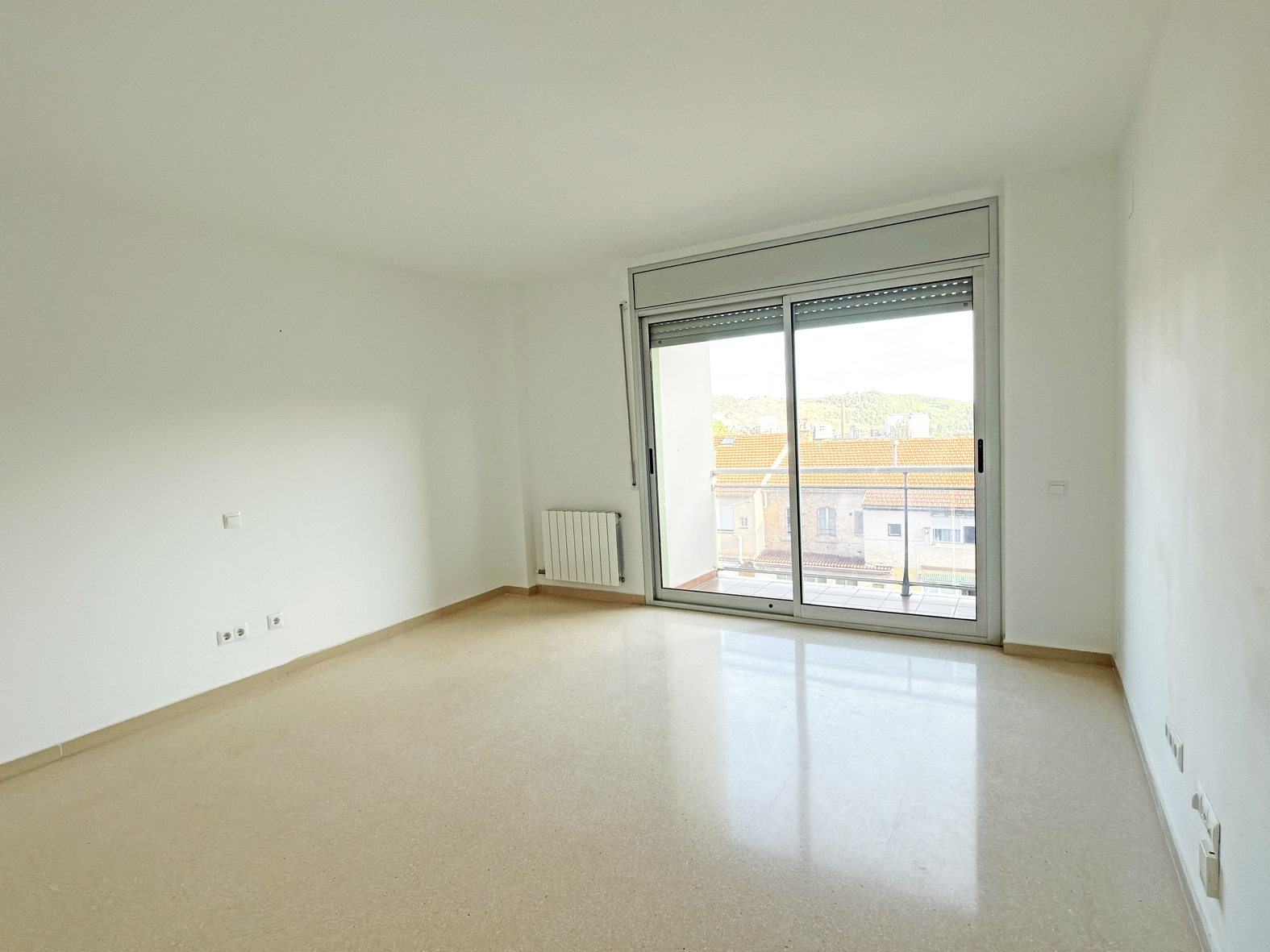 Interior del pis 2, dins de la convocatÃ²ria d'adjudicaciÃ³ de dos habitatges municipals en rÃ¨gim de lloguer.