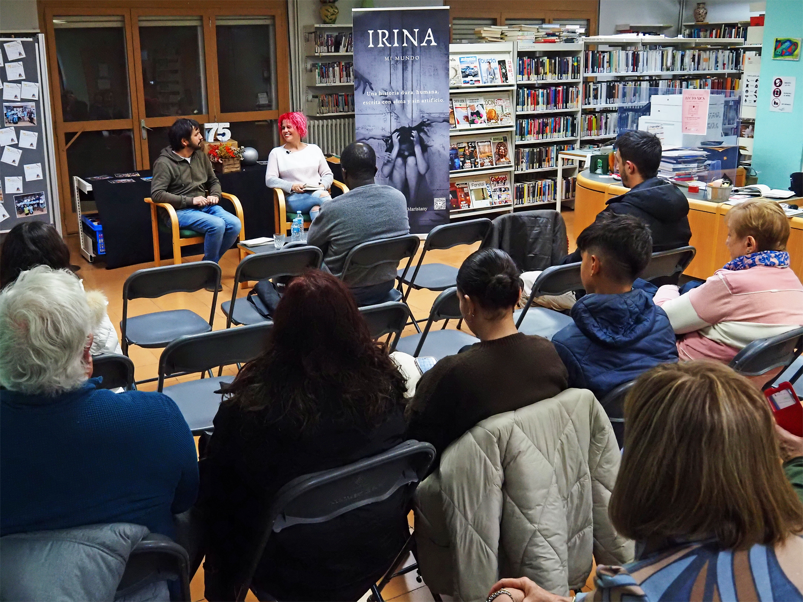 Presentació del llibre 'Irina, mi mundo' d'Olaya G. Maristany a la Biblioteca Pública, dins del programa del Dia Internacional per a l'eliminació de la violència contra les dones.