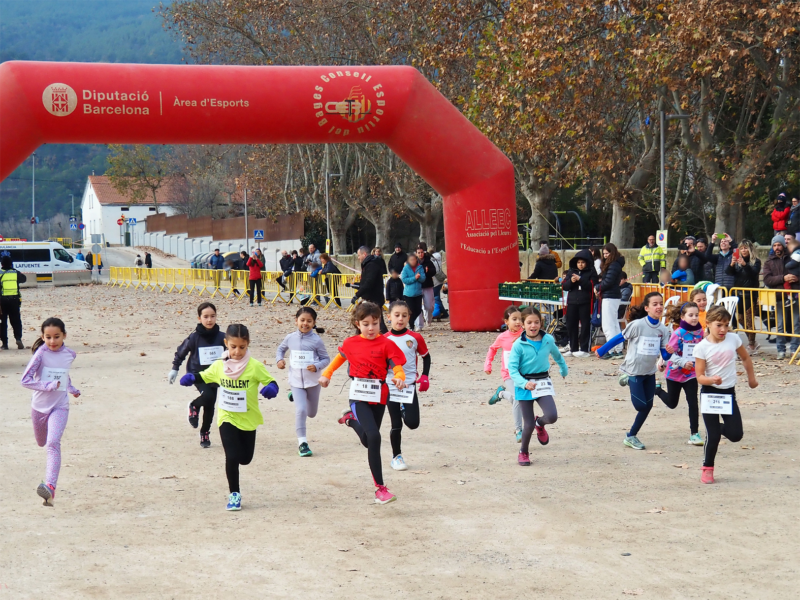 Cursa del Cros Escolar de Súria al circuit del Rieral del Tordell.