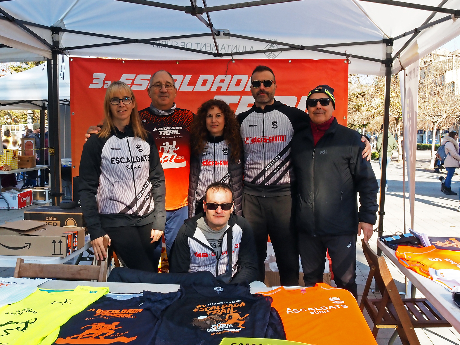 Parada d'Escaldats Club Esportiu a la pla&ccedil;a de Sant Joan, dins de la Fira de Nadal i Entitats de S&uacute;ria.