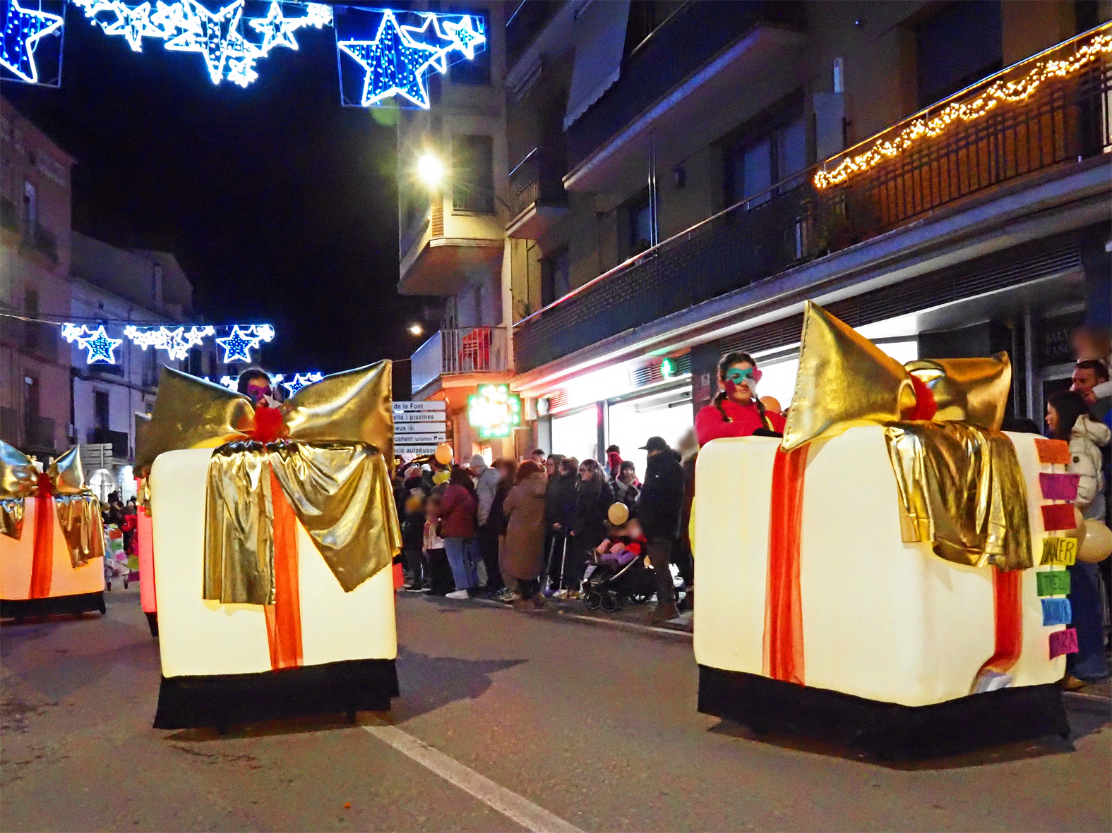 Personatges de la Cavalcada de Reis a S&uacute;ria.