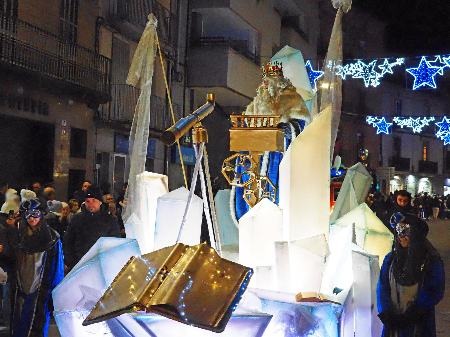 Carrossa del rei Melcior, dins de la Cavalcada de Reis a S&uacute;ria.
