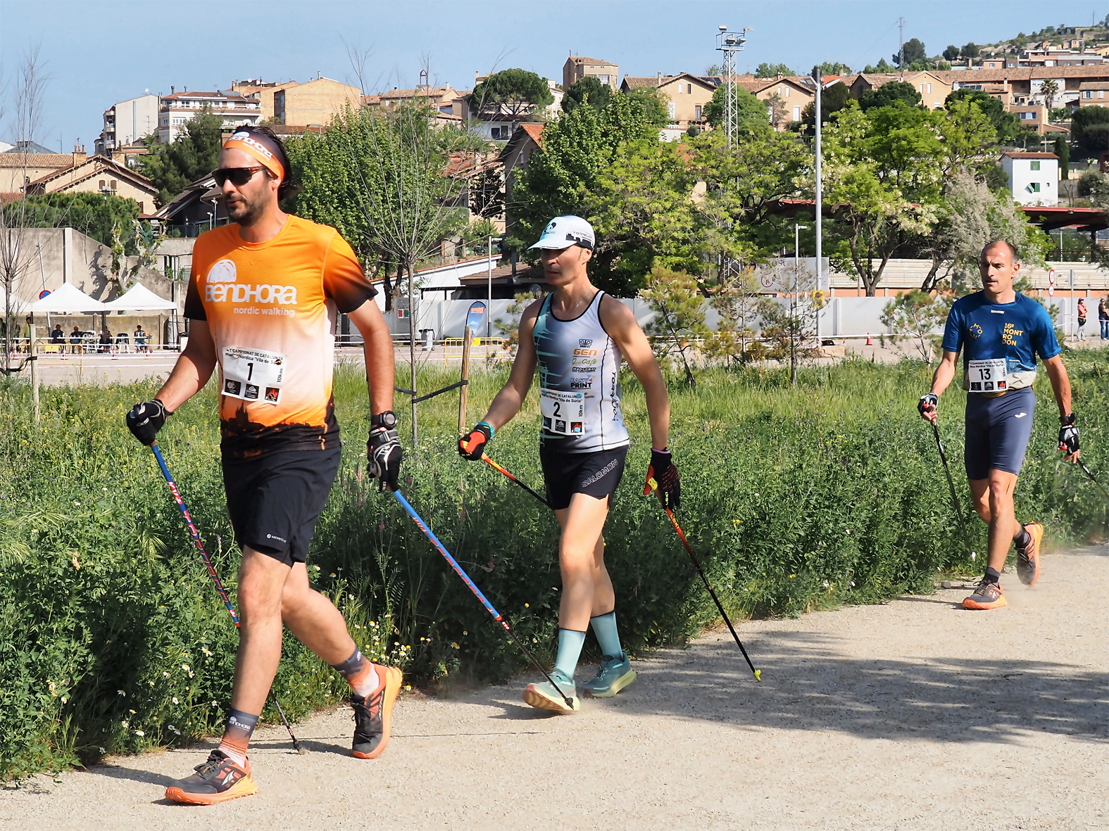 El campi&oacute; de Catalunya, Sergi Garcia, amb altres corredors, durant el 4t Campionat de Catalunya de Marxa N&ograve;rdica 'Vila de S&uacute;ria'.