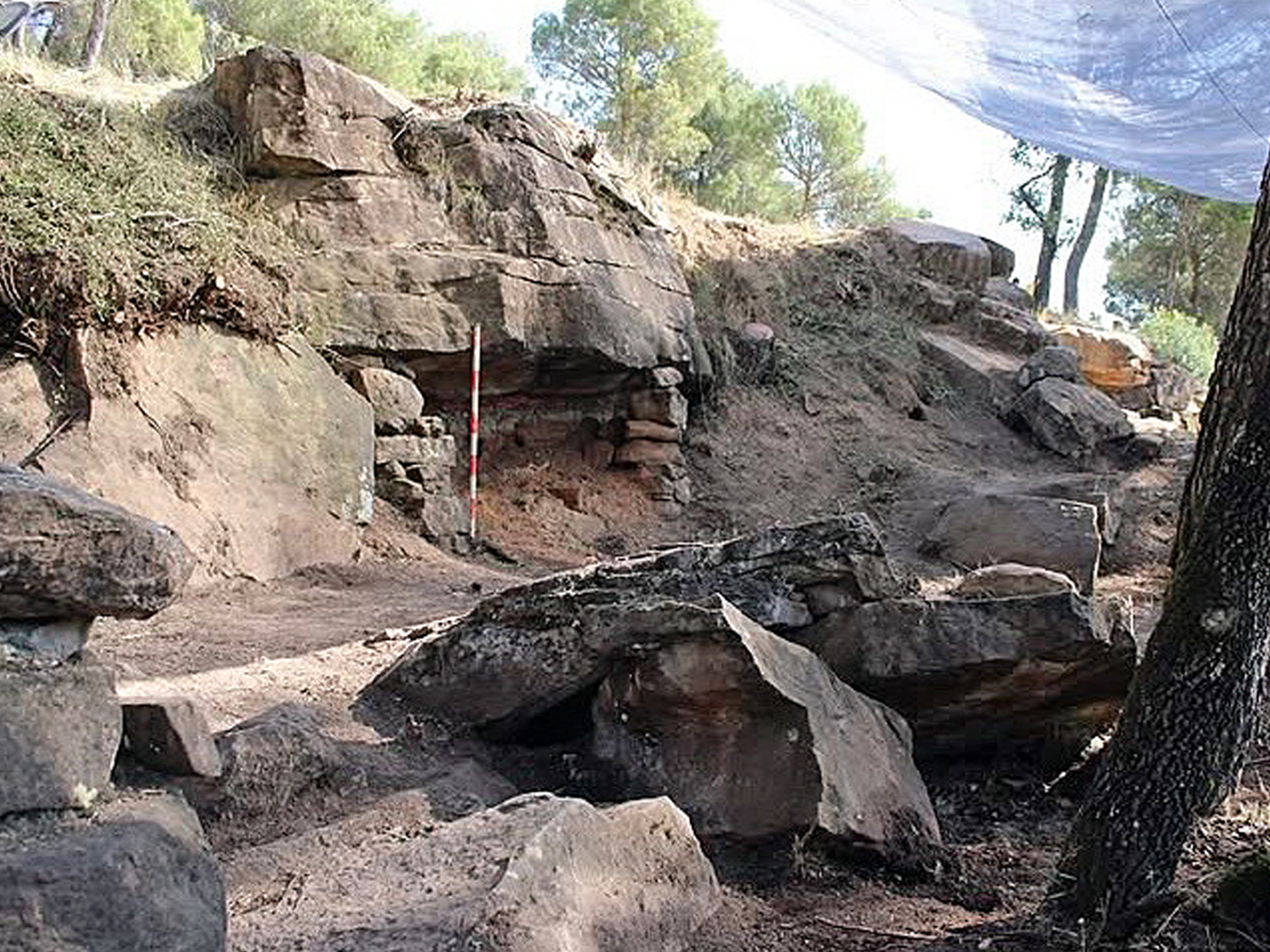 Jaciment del mas medieval La Miranda, durant la Campanya d'Excavacions Arqueol&ograve;giques.