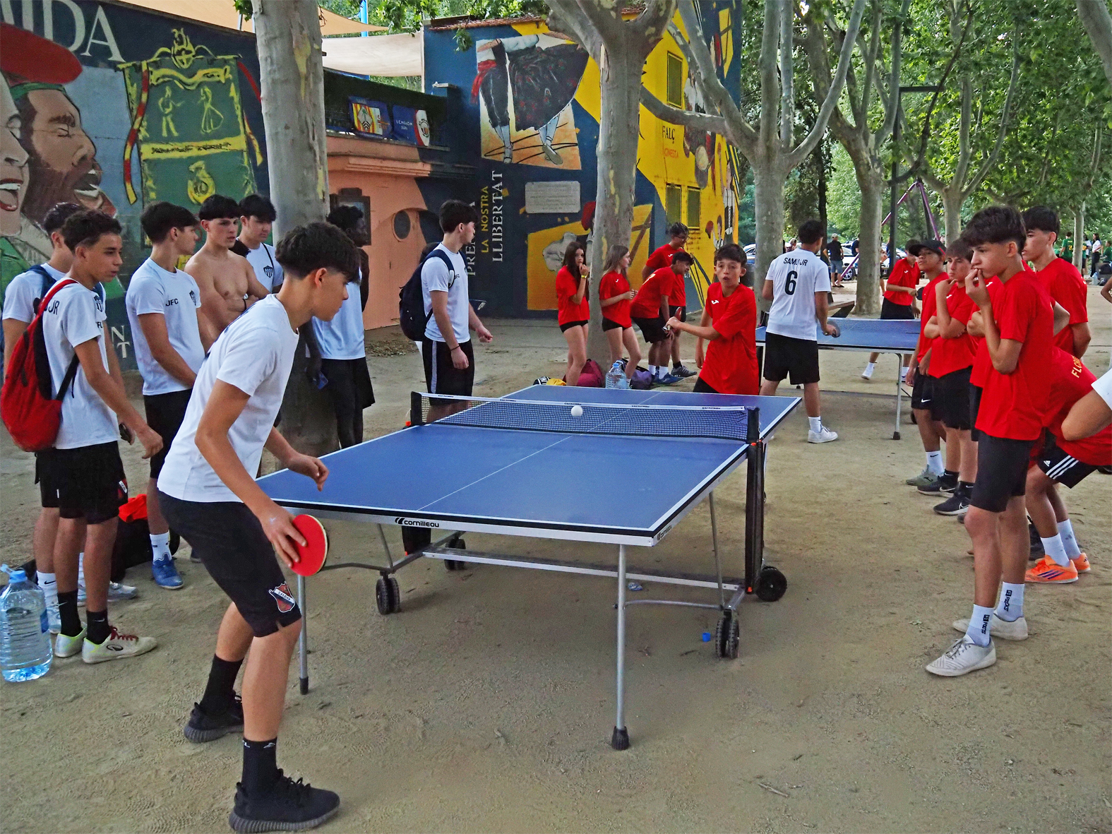 CompeticiÃ³ dels Kampionats Esportius Nocturns (KEN), dins de la Festa Major de SÃºria.