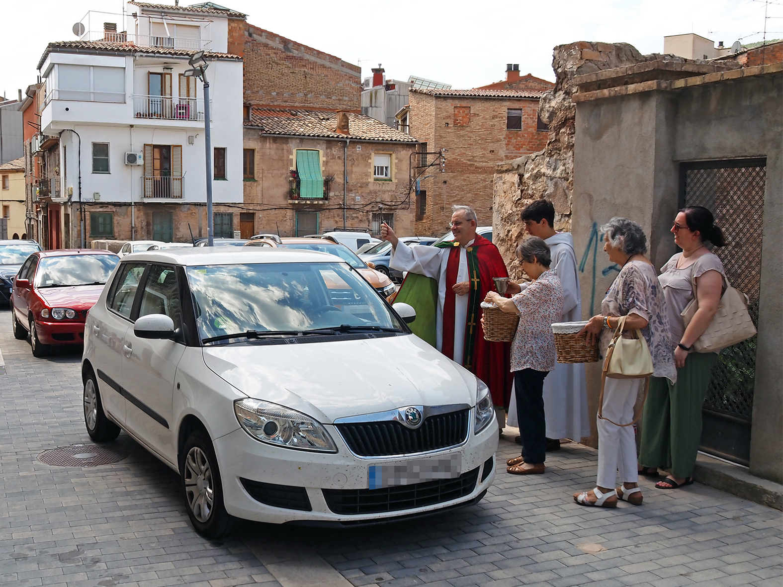 BenedicciÃ³ de vehicles en motiu de la diada de Sant CristÃ²fol, dins de la Festa Major de SÃºria.