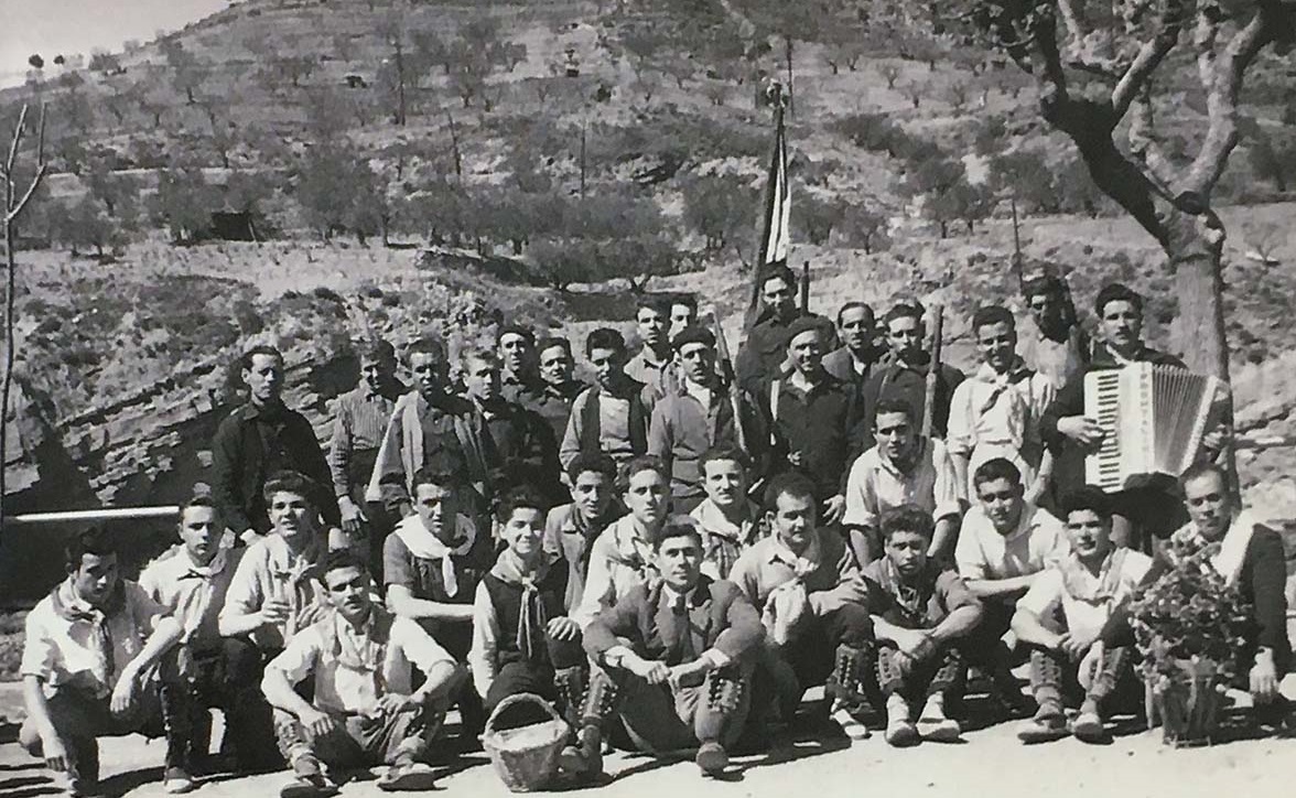 Any 1948 - Colla caramellaire del Tro Gros (font: llibre 'Les Caramelles de SÃºria' de NÃºria Balaguer i Riera).