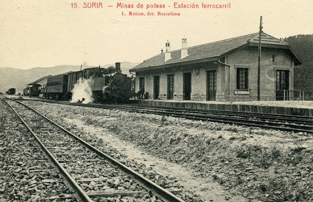 Sense data - EstaciÃ³ de ferrocarril per al transport de la producciÃ³ de la mina de potassa (font: llibre 'Cum grano salis. La sal i la potassa a SÃºria (1185-1982)' d'Albert FÃ brega i Enfedaque).