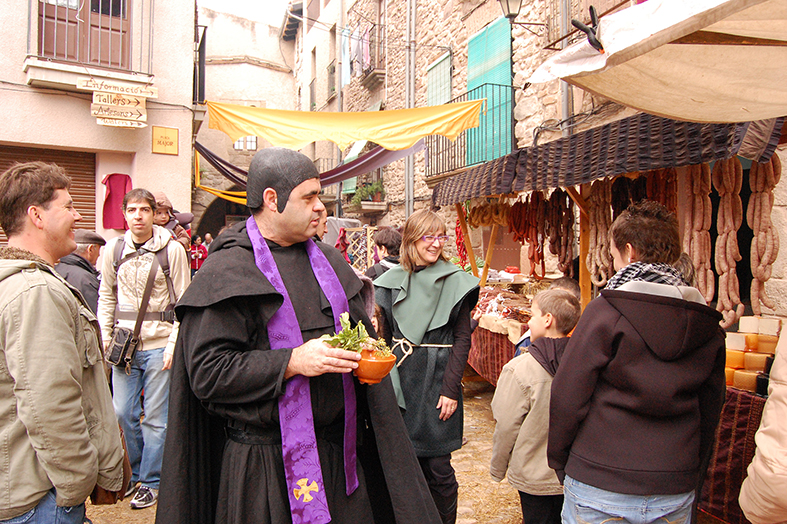 Personatge de 'Salats!' durant la 7a Fira Medieval d'Oficis - Novembre de 2008.
