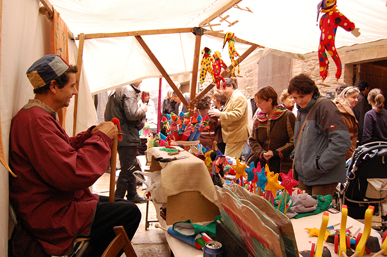 Parada de la 7a Fira Medieval d'Oficis - Novembre de 2008.